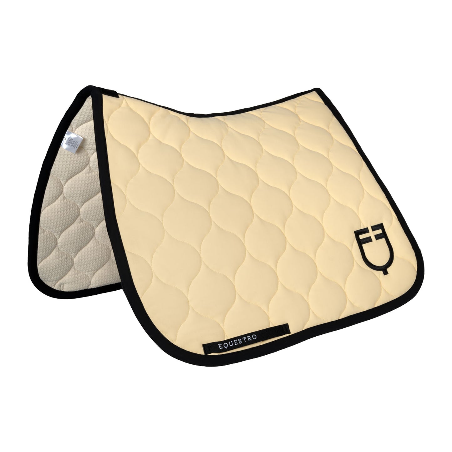 Dressage saddle pad with onion quilting