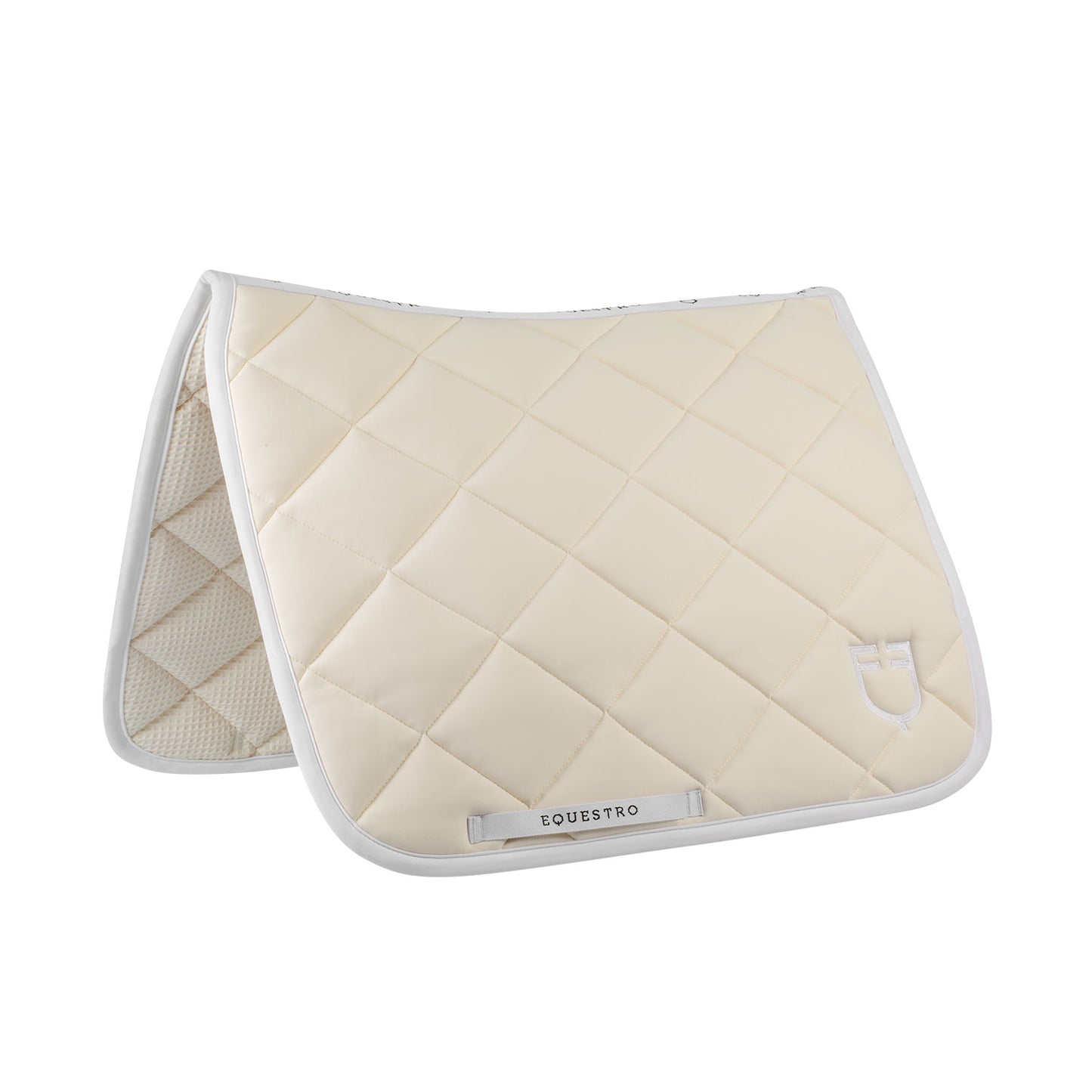 Dressage saddle pad with diamond quilting